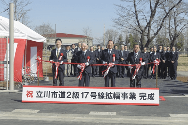 写真：立川市道2級17号線の拡幅整備　提供：真如苑