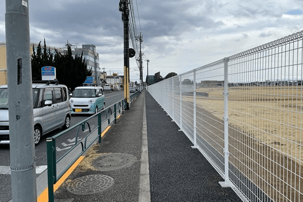 写真：道路整備状況　提供：真如苑